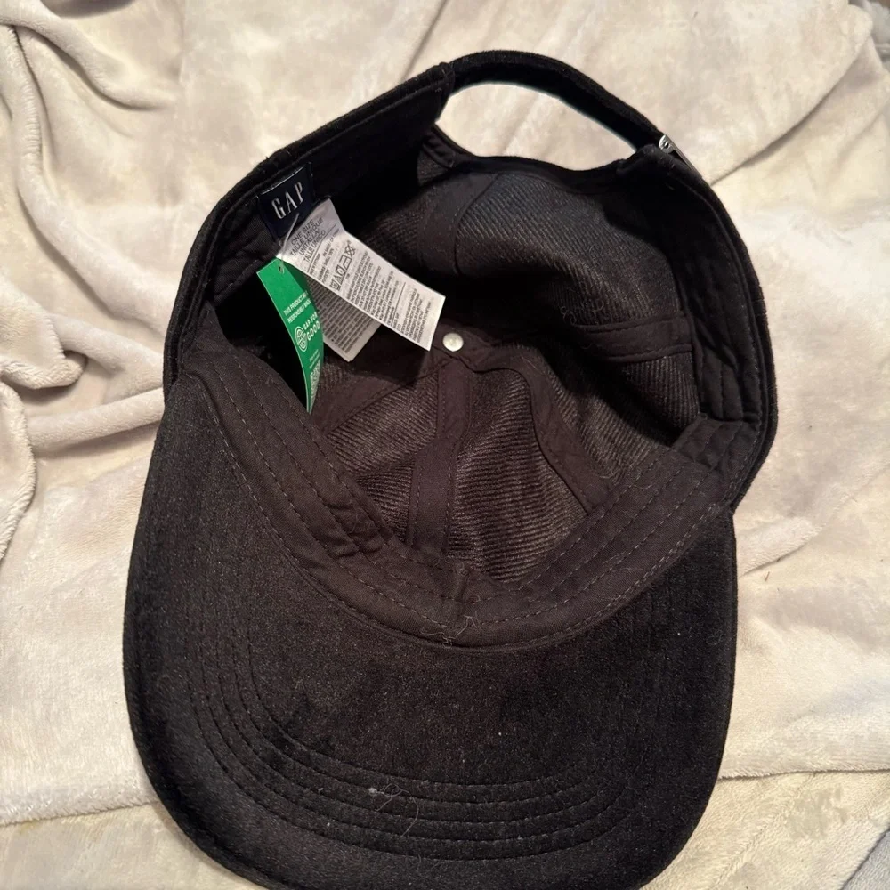 NWT Gap Velvet Baseball Cap Black adjustable